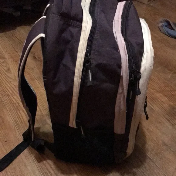 Purple Tracker Backpack - Picture 4 of 5